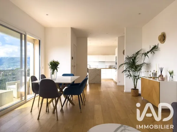 Maison 5 pièces 126 m²