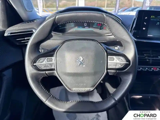 Peugeot 2008 electrique 136 ch — photo 53