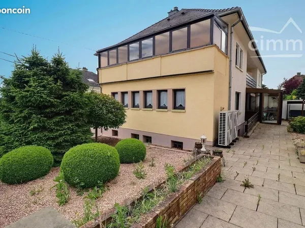 Maison 5 pièces 201 m²
