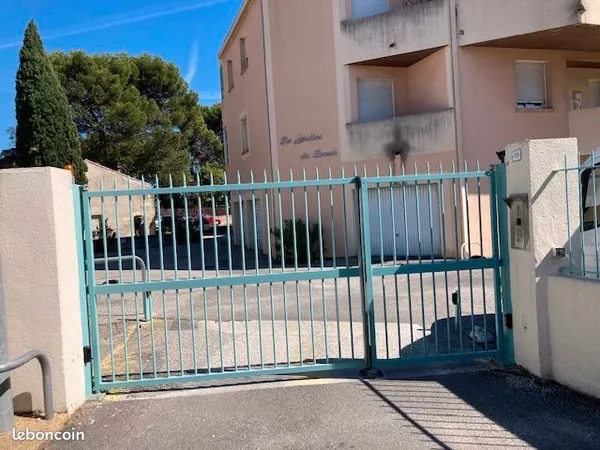 Parking 19 m² Carpentras
