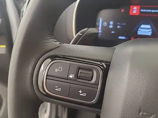 Citroën C5 Aircross hybride 145 e-dcs6 — photo 48