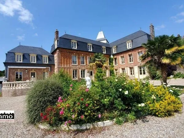 Maison 15 pièces 395 m²