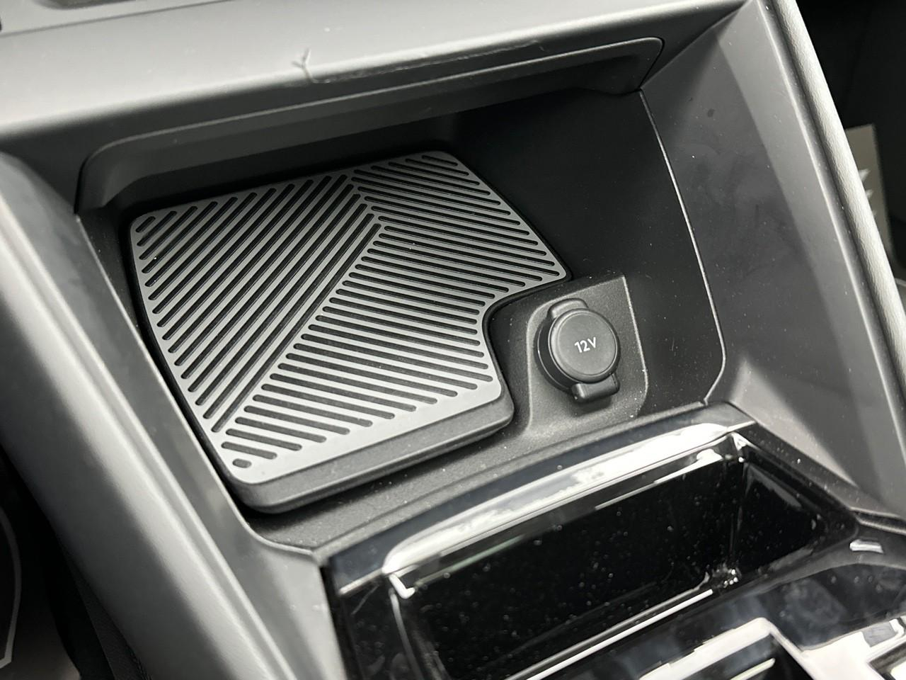Citroën C4 puretech 130 s&s eat8 shine — photo 30