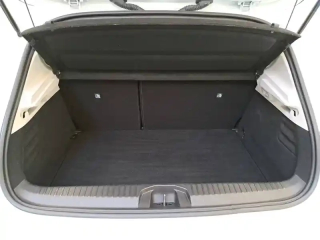Renault Clio blue dci 100 — photo 18
