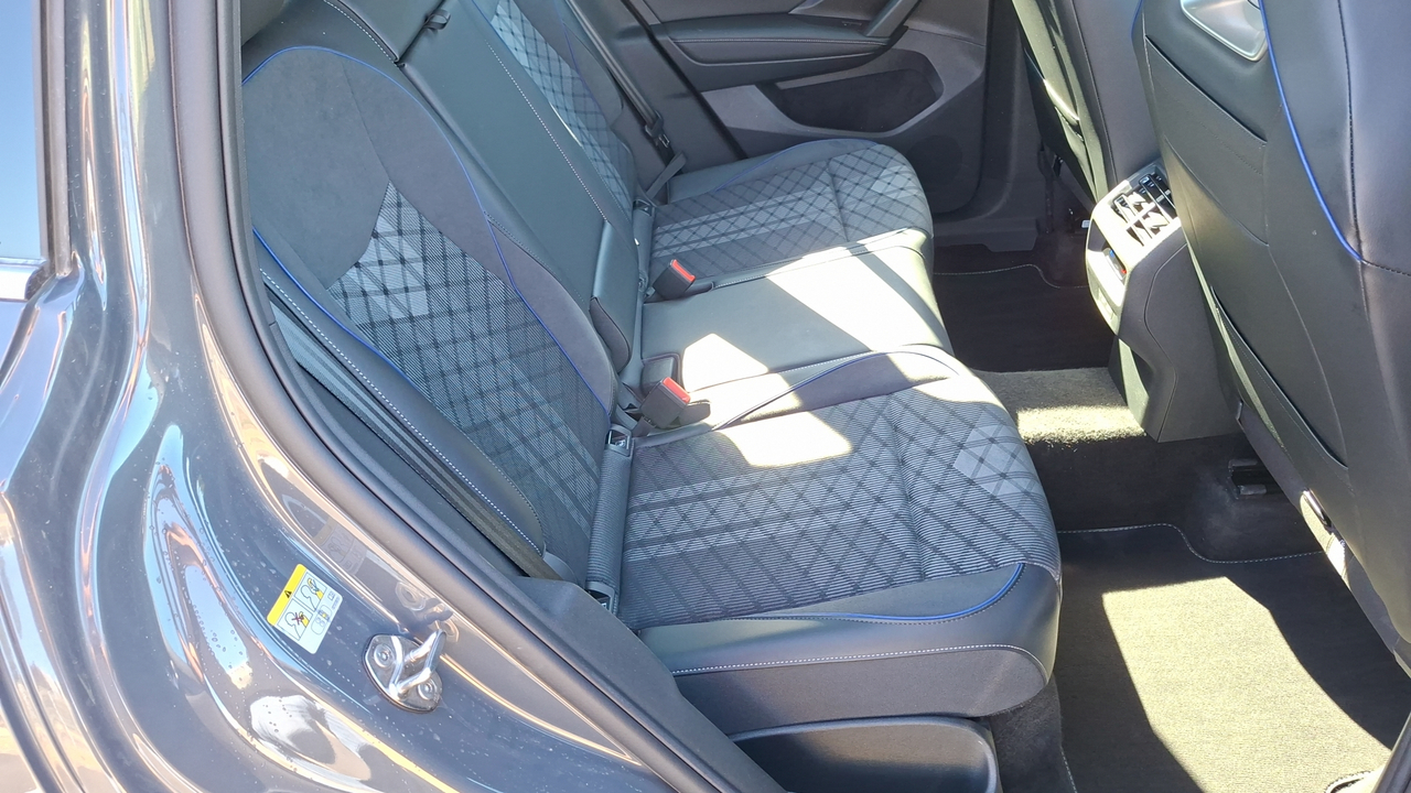 Volkswagen Tiguan 1.5 eTSI 150ch DSG7 — photo 23