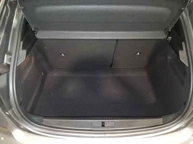 Peugeot 208 puretech 100 s&amp;s bvm6 — photo 2