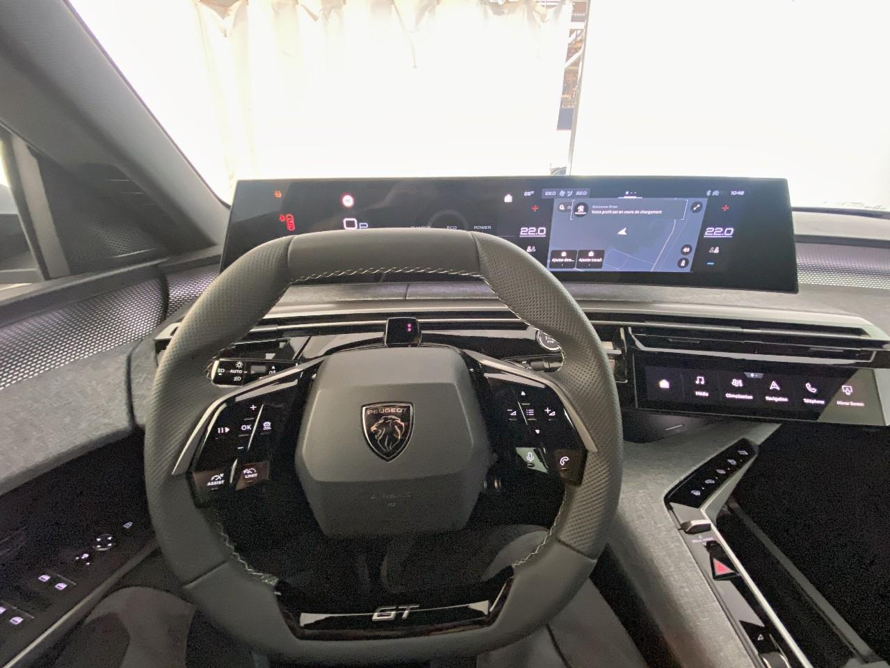 Peugeot 3008 hybrid 145 e-dcs6 gt — photo 12