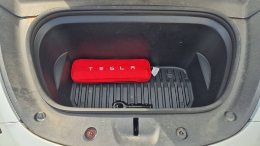 Tesla Model Y 275 Rwd - Standard Range – 2022 – 36852 km – Électrique – Boîte Automatique — photo 40