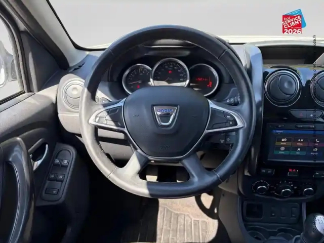 Dacia Duster 1.5 dci 110ch black touch 2017 4x2 — photo 13