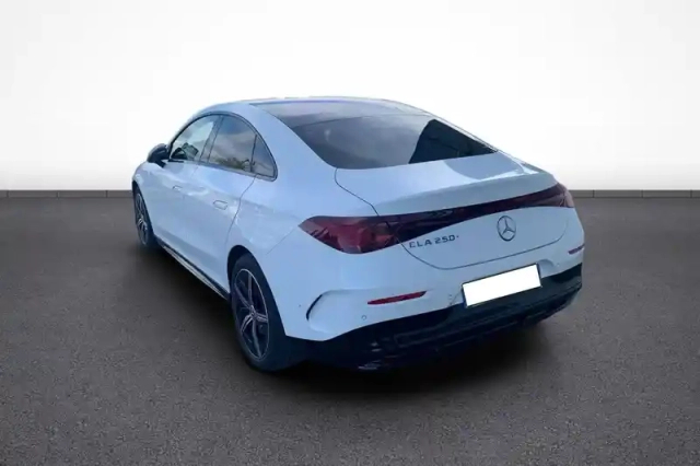 Mercedes Cla 250+ avec technologie eq — photo 35