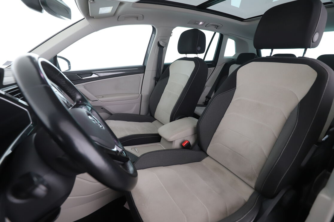 Volkswagen Tiguan 1.4 TSI ACT BlueMotion Tech Carat DSG6 — photo 9