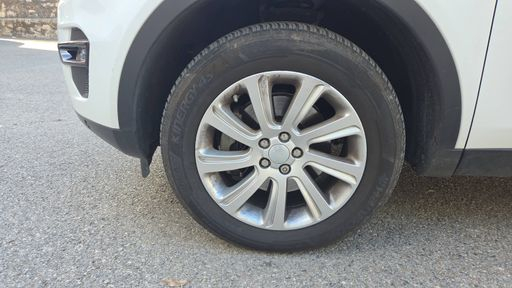 Land Rover Discovery Sport 2.0 TD4 180 4WD BVA8 - HSE – 2015 – 146276 km – Diesel – Boîte Automatique — photo 12