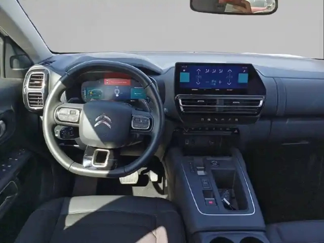 Citroën C5 Aircross hybride rechargeable 225 e-eat8 — photo 8