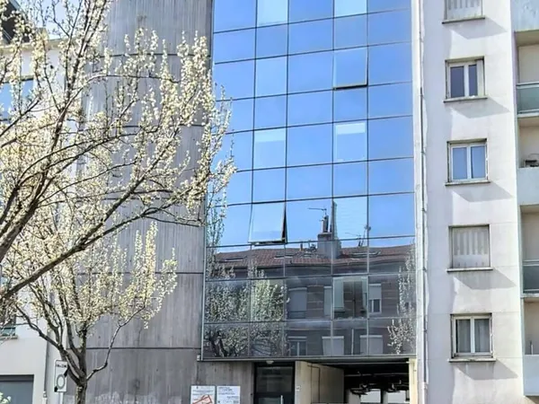 Bureaux 253 m²