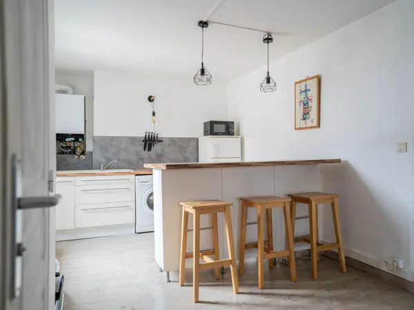 Location T2 meublé Angers centre/doutre - 850cc