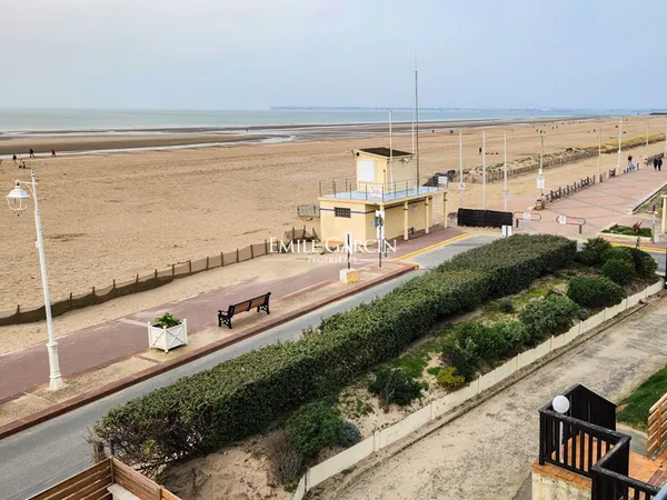 A louer - Benerville-sur-Mer - Maison 6 chambres - Front de Mer