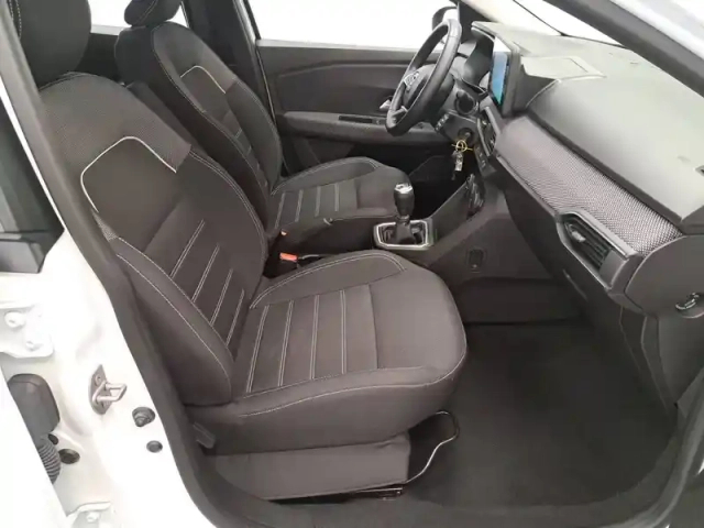 Dacia Sandero eco-g 100 - 22 — photo 23