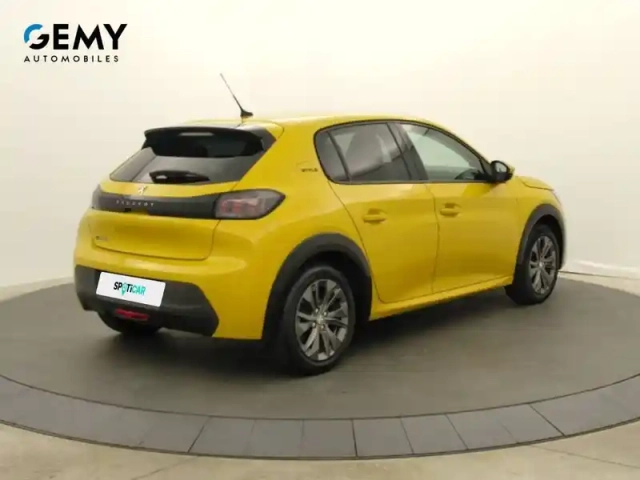 Peugeot 208 electrique 50 kwh 136ch — photo 18