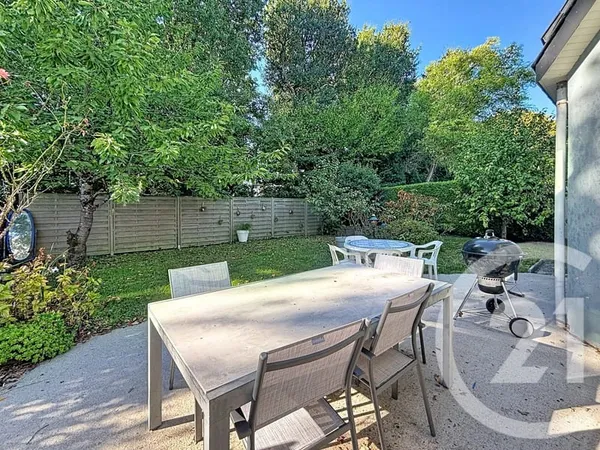 Maison 7 pièces 135 m²