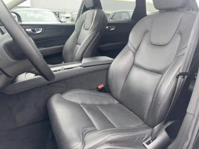 Volvo Xc60 t6 hybride rechargeable 253 + 145ch ultra style dark geartronic 8 awd — photo 6