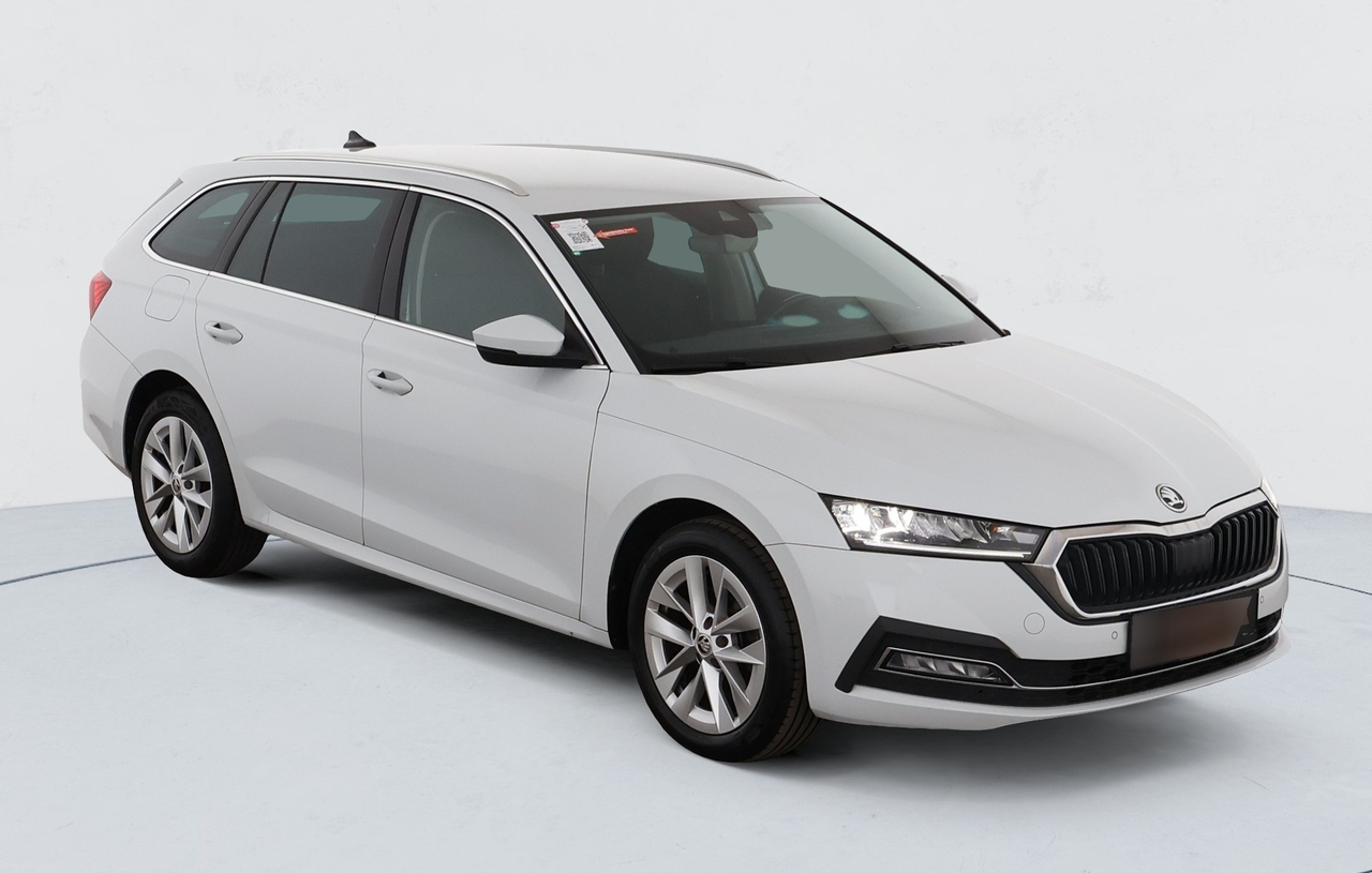 Skoda Octavia Combi — photo 8