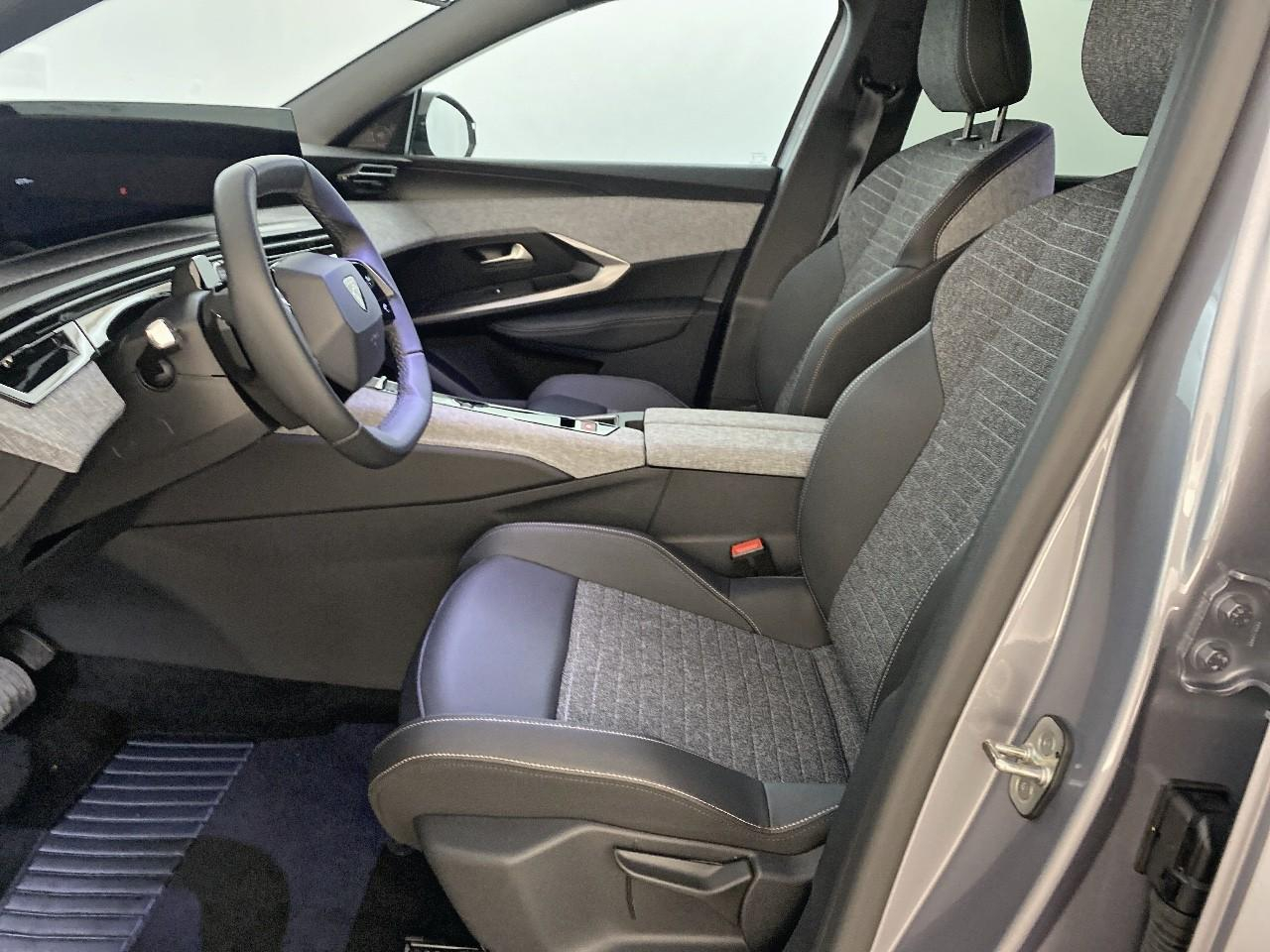 Peugeot 5008 hybrid 145 ch e-dcs6 allure — photo 9