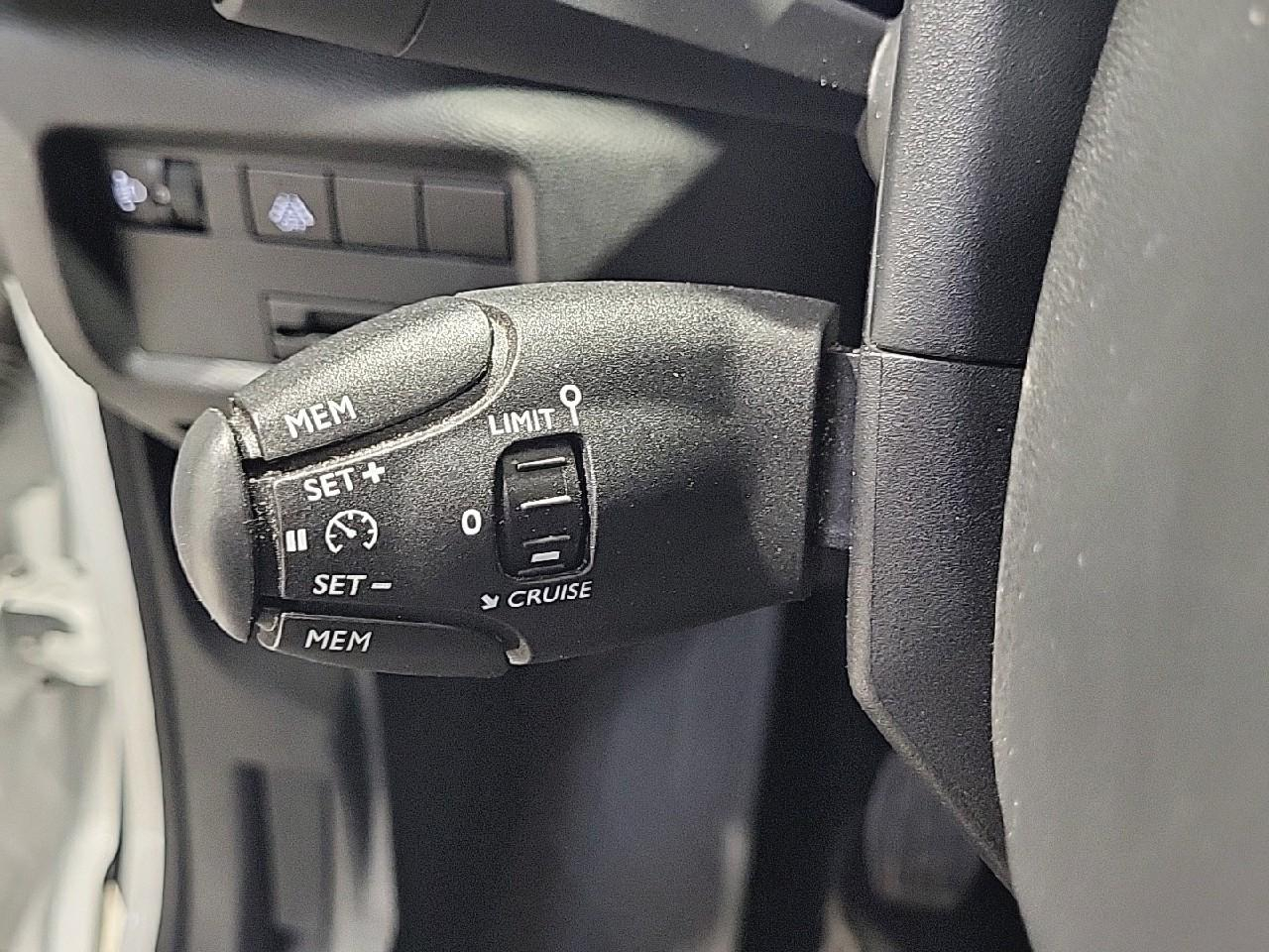 Citroën C5 Aircross puretech 130 s&s bvm6 feel — photo 21