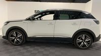 Peugeot 3008 Plug-in Hybrid4 300ch GT e-EAT8 — photo 8