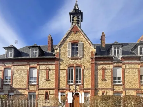 Maison 16 pièces 450 m²