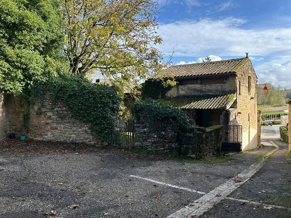 Petite maison de village avec vue sur canal et garonne