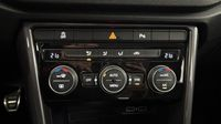 Volkswagen T-Roc 1.0 TSI 115ch IQ.Drive 113g Euro6d-T — photo 26