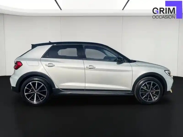 Audi A1 allstreet 35 tfsi 150 ch s tronic 7 — photo 3
