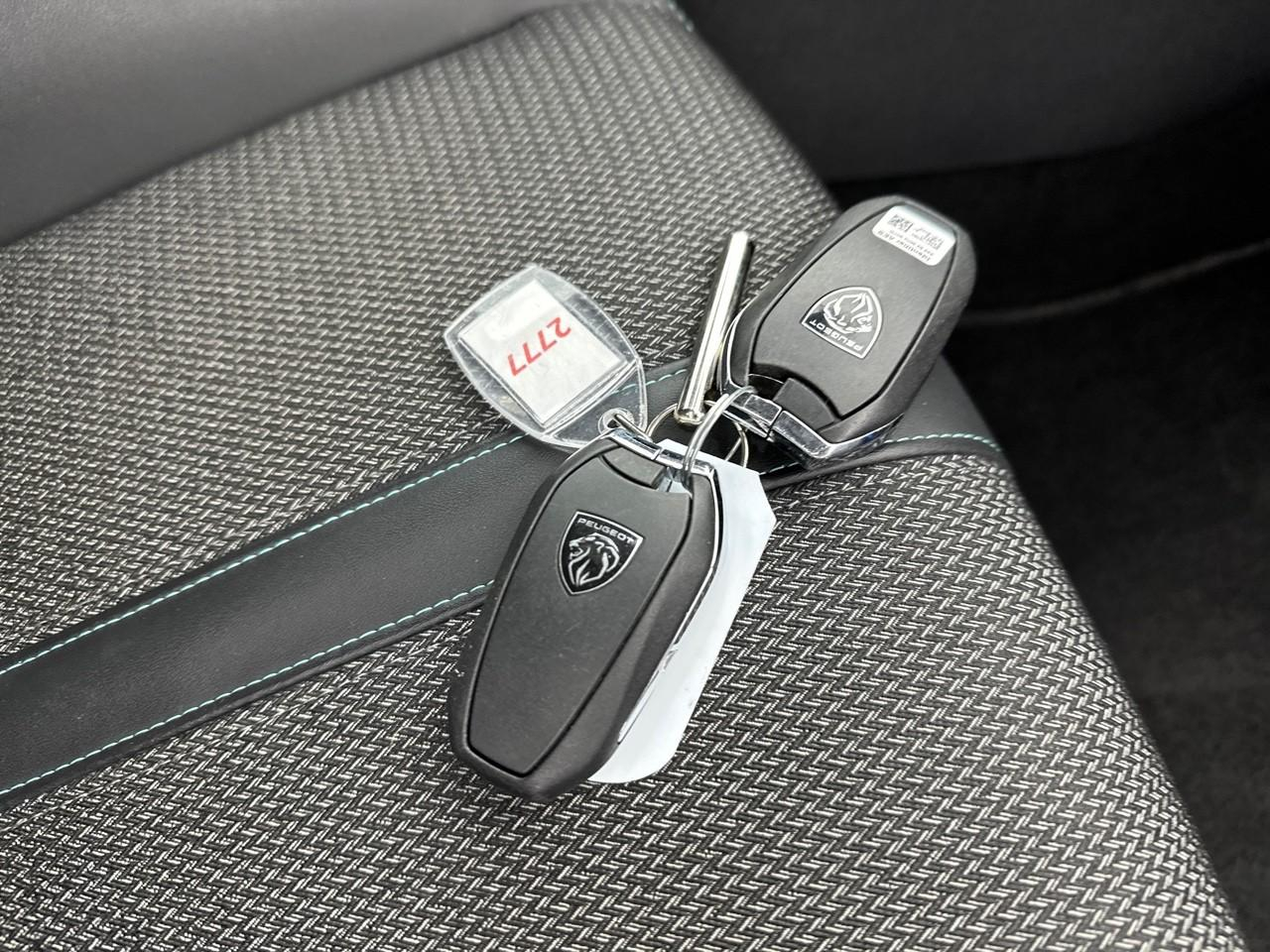 Peugeot 308 puretech 130ch s&s bvm6 allure — photo 32
