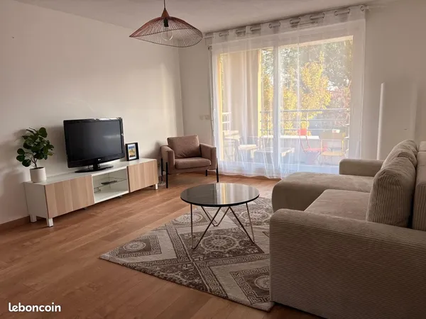 Location appartement meublé Bègles