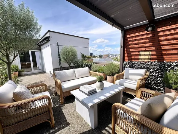 Appartement 7 pièces 241 m²