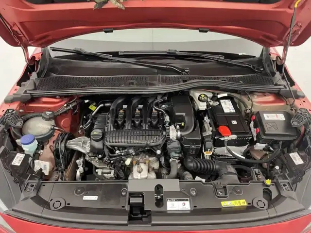 Peugeot 208 puretech 75 s&amp;s bvm5 — photo 21