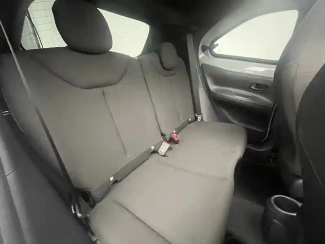 Toyota Aygo 1.0 vvt-i 72 design — photo 24