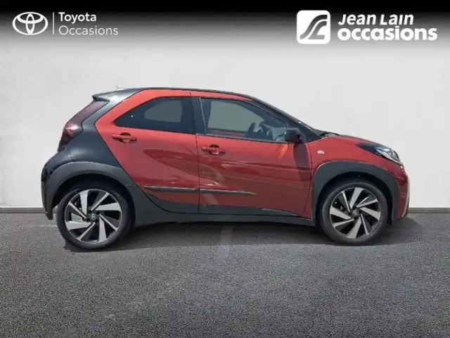 Toyota Aygo X 1.0 vvt-i 72 — photo 4