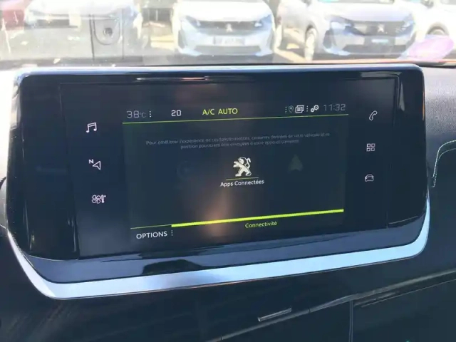 Peugeot 2008 puretech 130 s&amp;s eat8 — photo 19