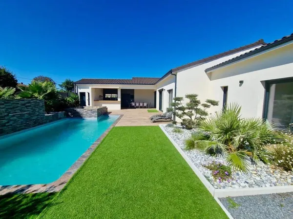 Maison de plain-pied 5 pièces 170 m²