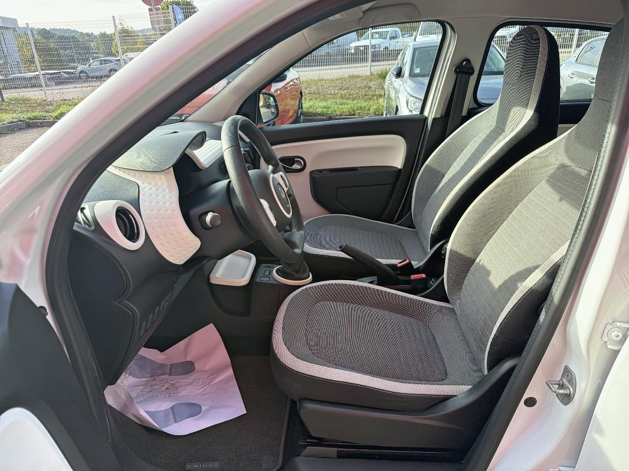 Renault Twingo 1.0 sce 70 e6c limited — photo 9
