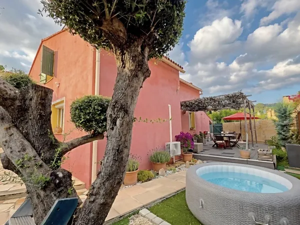 Maison 3 pièces 125 m²