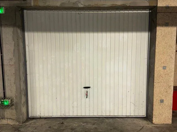 Garage à vendre
