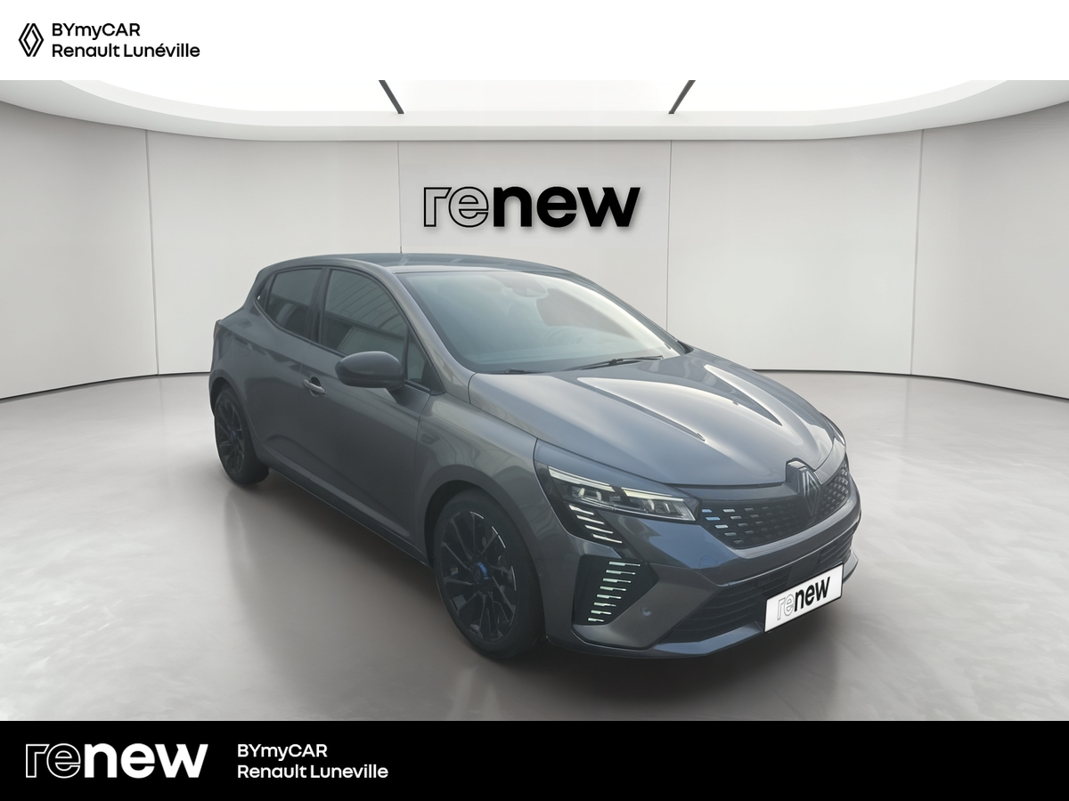 Renault Clio TCe 90 — photo 7