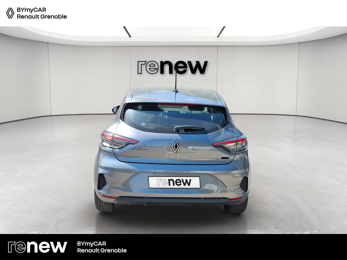 Renault Clio E-Tech full hybrid 145 ch GSR2 — photo 4
