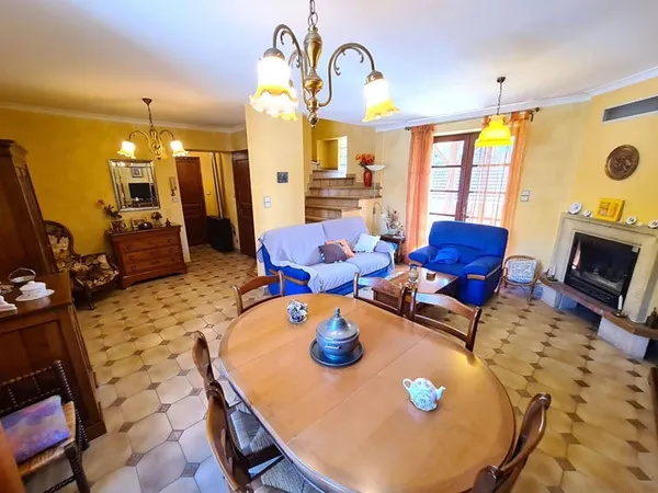 Maison 5 pièces 150 m²
