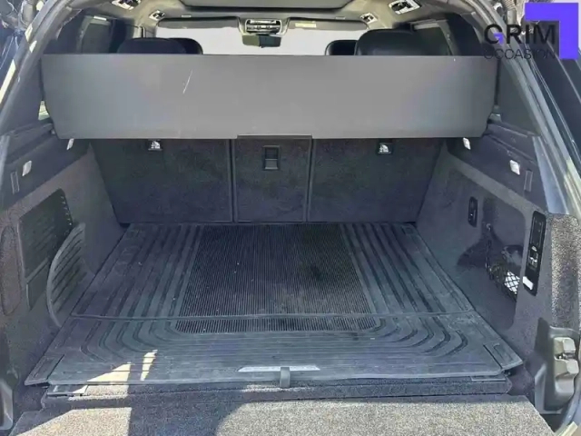 Land Rover Range Rover swb p440e phev awd — photo 12
