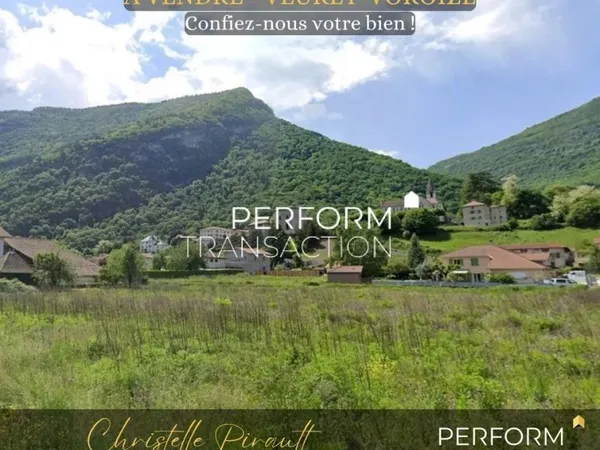 Terrain 605 m² Veurey-Voroize