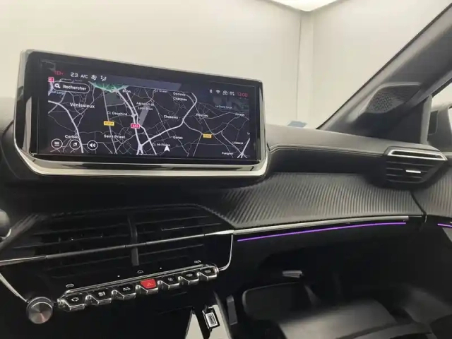 Peugeot 208 puretech 100 s&amp;s bvm6 — photo 28