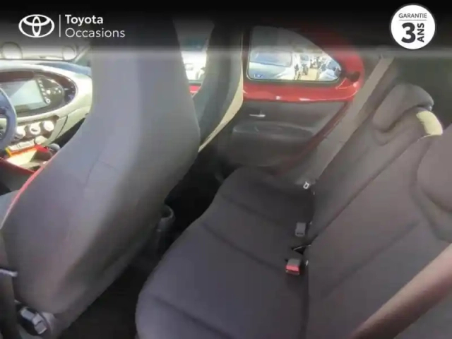 Toyota Aygo X 1.0 vvt-i 72ch design s-cvt my23 — photo 12